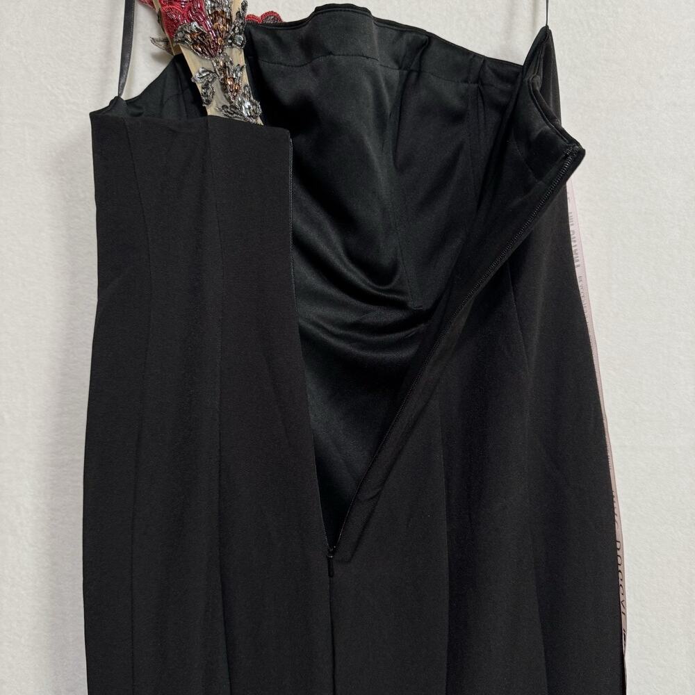 Mac Duggal Off The Shoulder Embroidered Mermaid Gown Black Size 6 NWOT 11779 - Picture 14 of 16